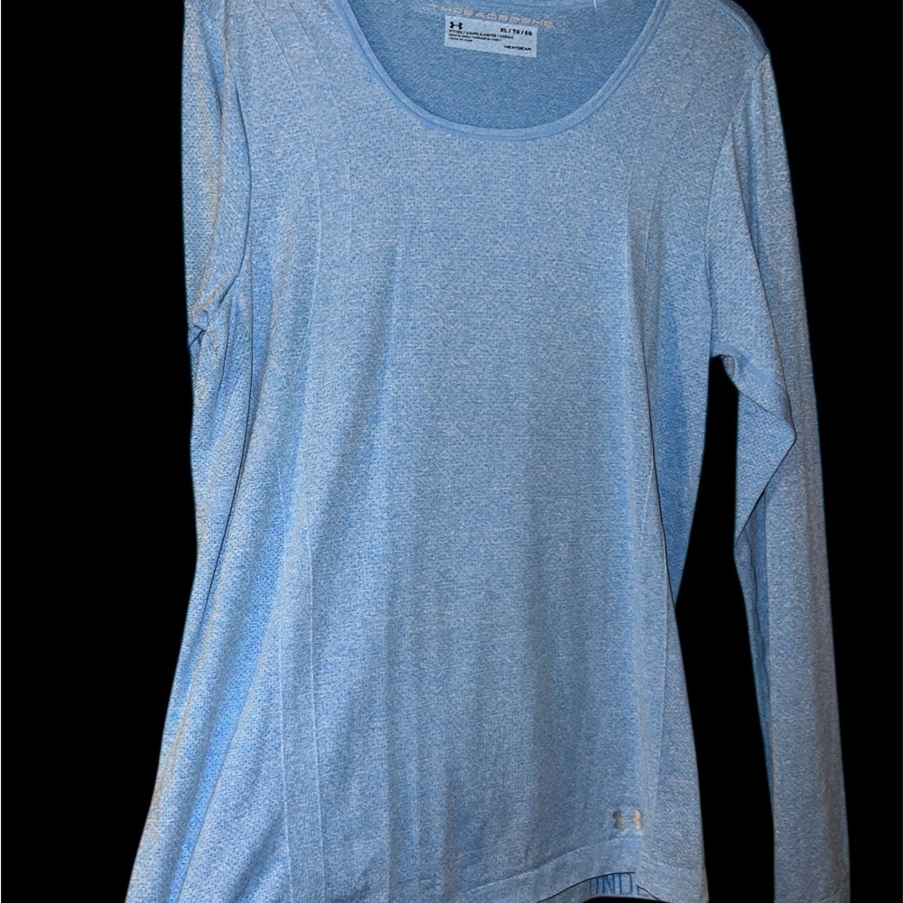 Under Armour Women's Light Blue Long Sleeve Tee